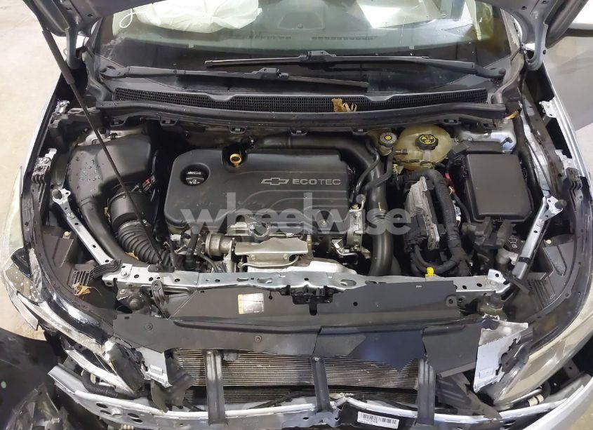 Photo 10 of 2017 Chevrolet Cruze LS AUTO (VIN 1G1BC5SM4H7216586)