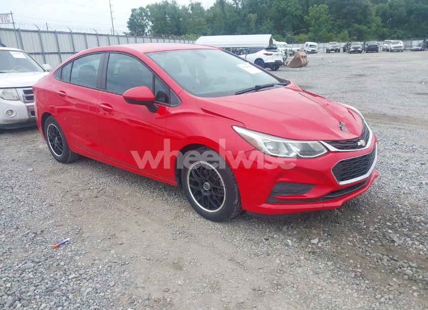 2017 Chevrolet Cruze LS AUTO (VIN 1G1BC5SM4H7250379) main photo