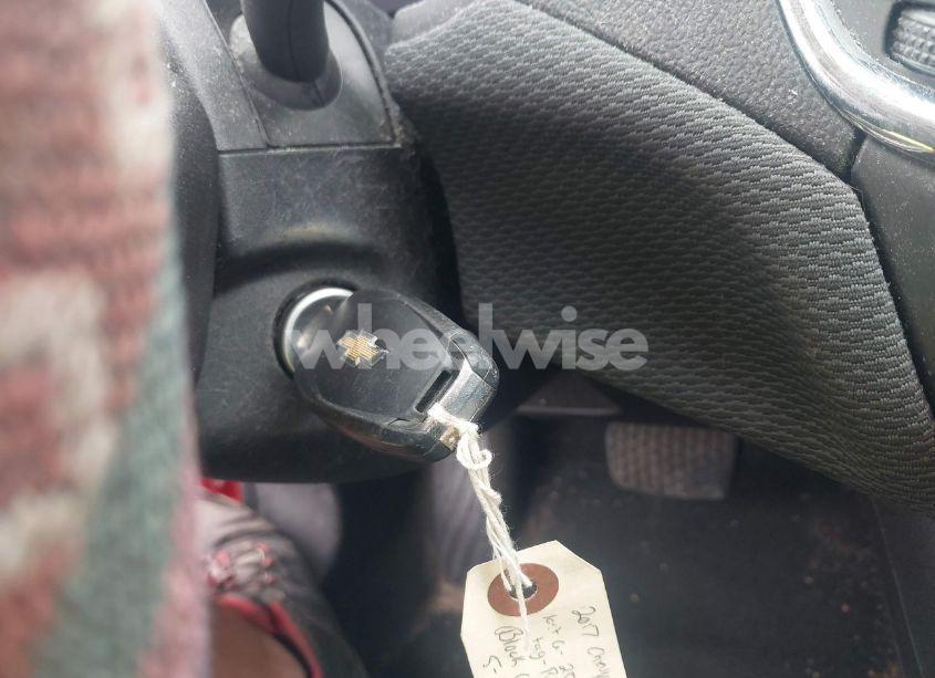 Photo 11 of 2017 Chevrolet Cruze LS AUTO (VIN 1G1BC5SM4H7250379)