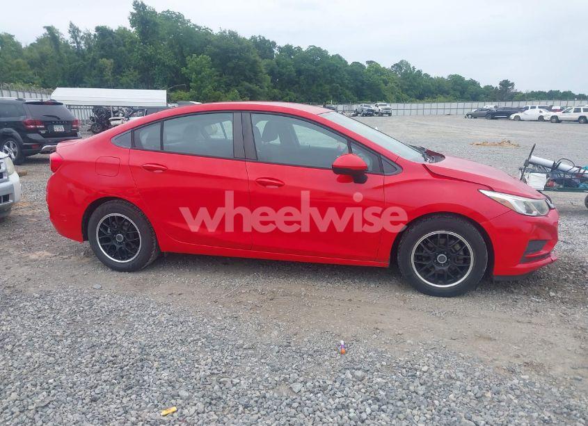 Photo 13 of 2017 Chevrolet Cruze LS AUTO (VIN 1G1BC5SM4H7250379)