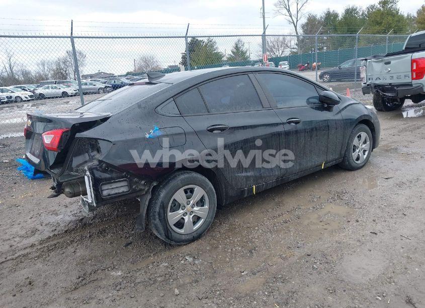 Photo 4 of 2017 Chevrolet Cruze LS AUTO (VIN 1G1BC5SM4H7272544)