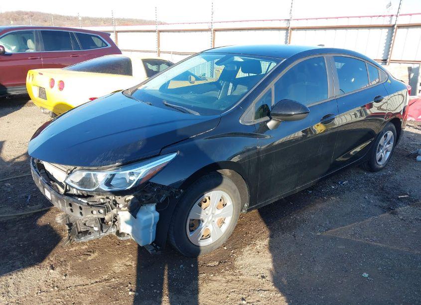 Photo 2 of 2017 Chevrolet Cruze LS AUTO (VIN 1G1BC5SM4H7280594)