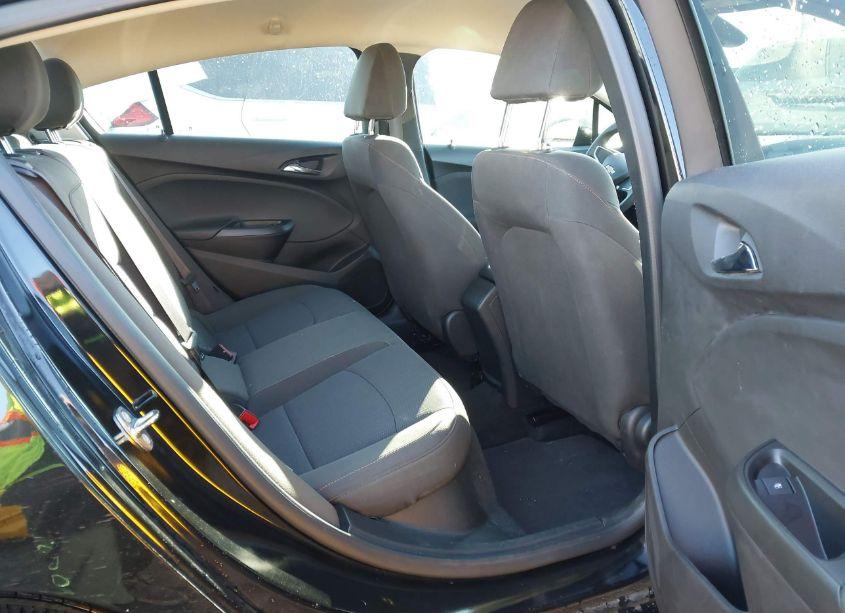 Photo 8 of 2017 Chevrolet Cruze LS AUTO (VIN 1G1BC5SM4H7280594)