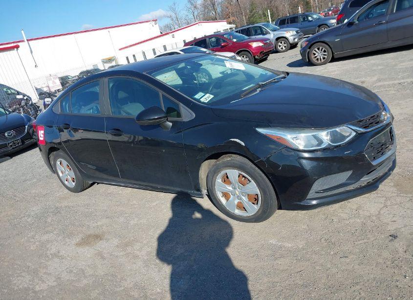 2018 Chevrolet Cruze LS AUTO (VIN 1G1BC5SM4J7145217) main photo