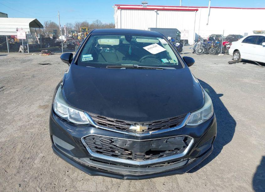 Photo 11 of 2018 Chevrolet Cruze LS AUTO (VIN 1G1BC5SM4J7145217)