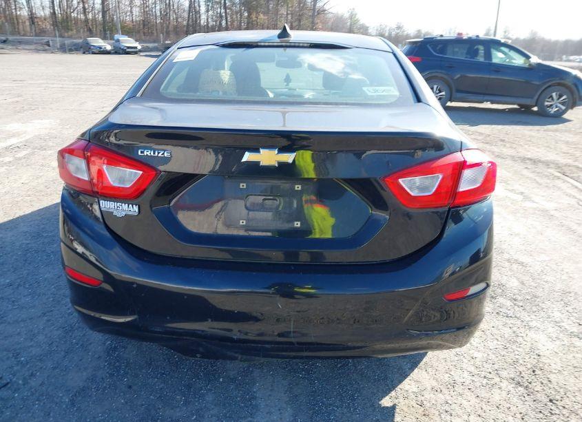 Photo 15 of 2018 Chevrolet Cruze LS AUTO (VIN 1G1BC5SM4J7145217)