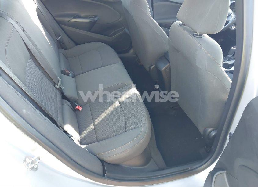 Photo 8 of 2018 Chevrolet Cruze LS AUTO (VIN 1G1BC5SM4J7154998)