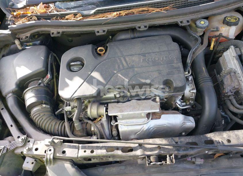 Photo 10 of 2018 Chevrolet Cruze LS AUTO (VIN 1G1BC5SM4J7163040)