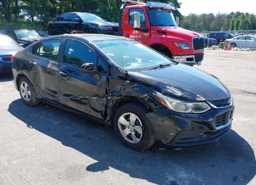 2018 Chevrolet Cruze LS AUTO (VIN 1G1BC5SM4J7193655) main photo