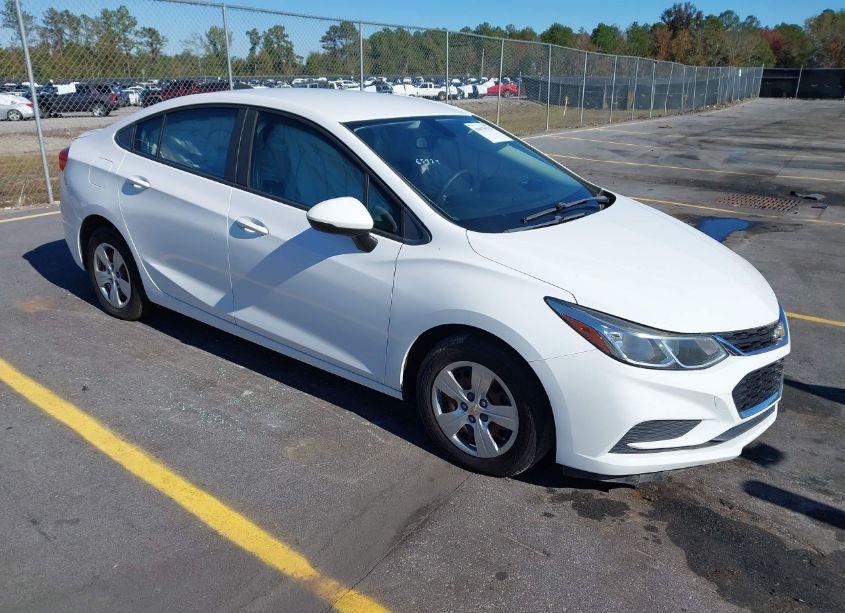 2018 Chevrolet Cruze LS AUTO (VIN 1G1BC5SM4J7196040) main photo