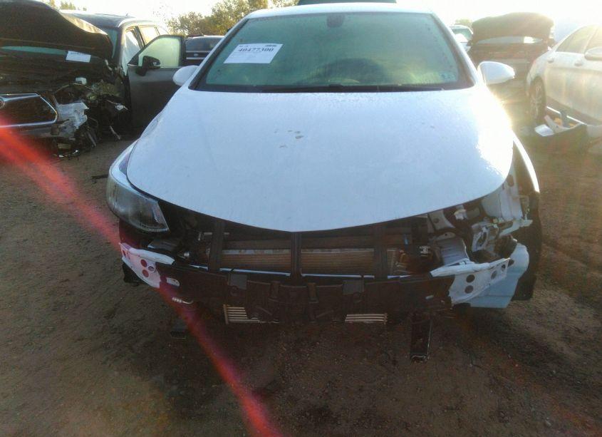 Photo 13 of 2019 Chevrolet Cruze LS (VIN 1G1BC5SM4K7119525)