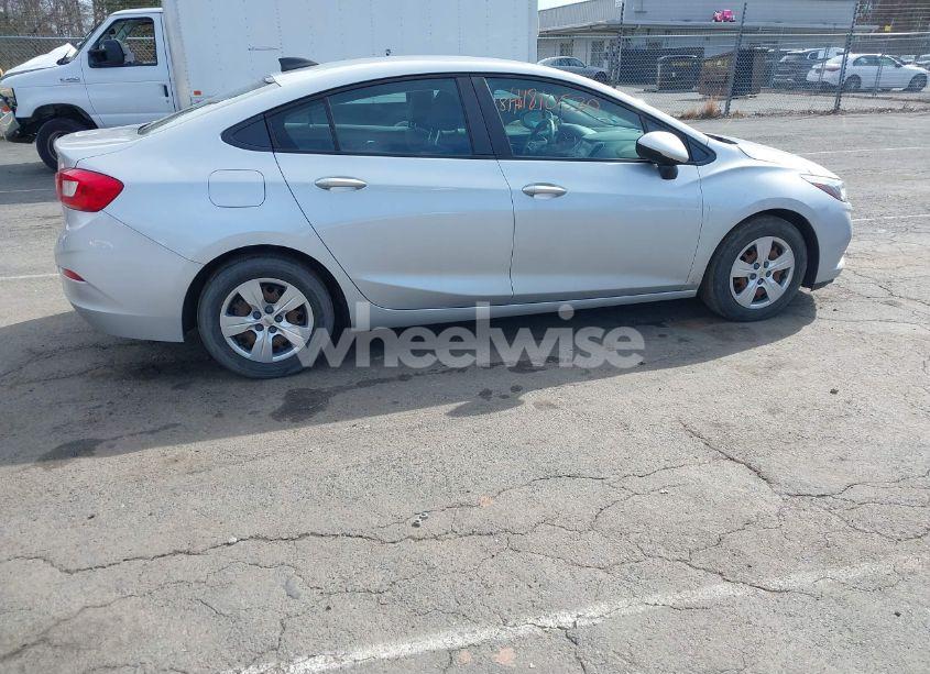 Photo 13 of 2016 Chevrolet Cruze LS AUTO (VIN 1G1BC5SM5G7240149)