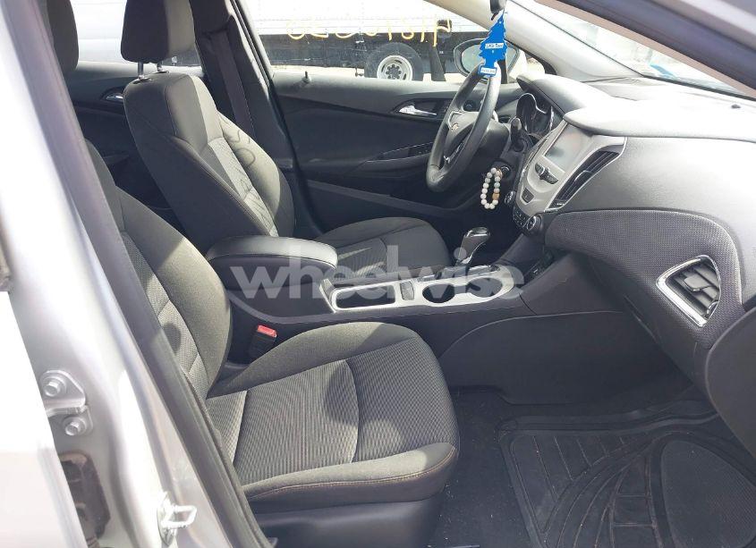 Photo 5 of 2016 Chevrolet Cruze LS AUTO (VIN 1G1BC5SM5G7240149)