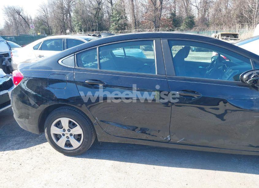 Photo 17 of 2016 Chevrolet Cruze LS AUTO (VIN 1G1BC5SM5G7265830)
