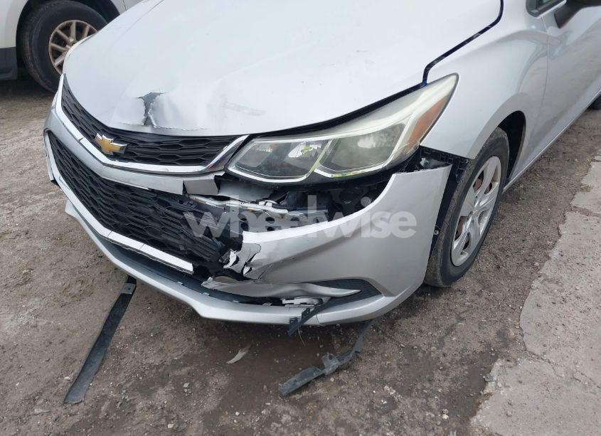 Photo 6 of 2016 Chevrolet Cruze LS AUTO (VIN 1G1BC5SM5G7289156)