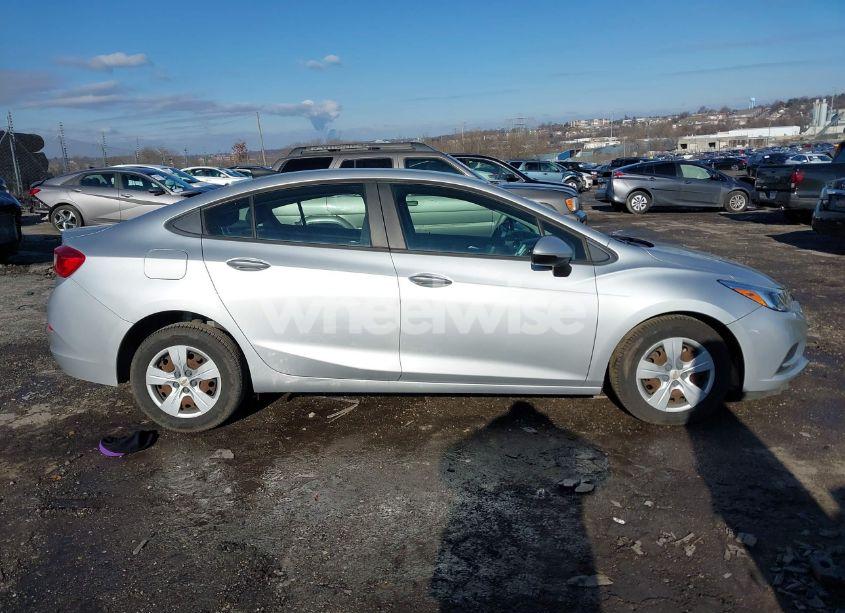 Photo 12 of 2016 Chevrolet Cruze LS AUTO (VIN 1G1BC5SM5G7308613)