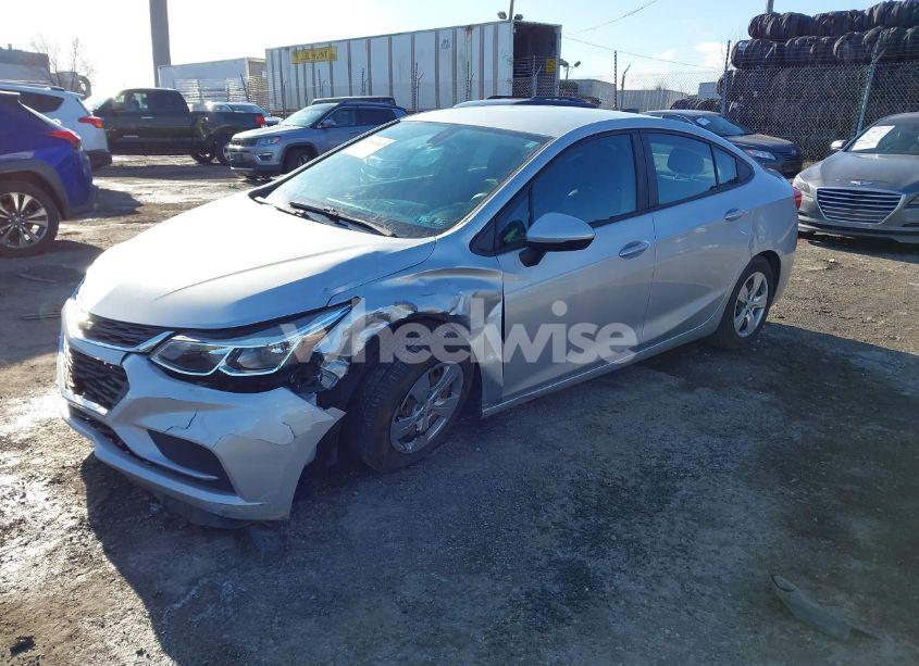 Photo 2 of 2016 Chevrolet Cruze LS AUTO (VIN 1G1BC5SM5G7308613)