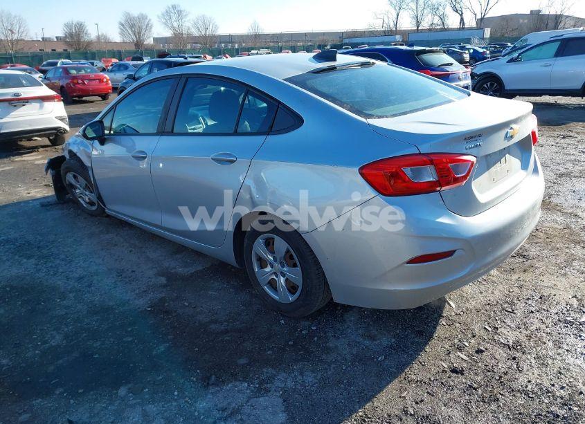 Photo 3 of 2016 Chevrolet Cruze LS AUTO (VIN 1G1BC5SM5G7308613)