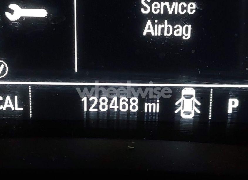 Photo 15 of 2017 Chevrolet Cruze LS AUTO (VIN 1G1BC5SM5H7104010)