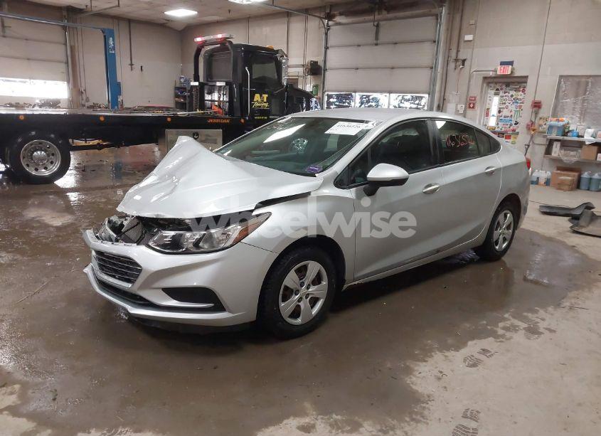 Photo 2 of 2017 Chevrolet Cruze LS AUTO (VIN 1G1BC5SM5H7104010)