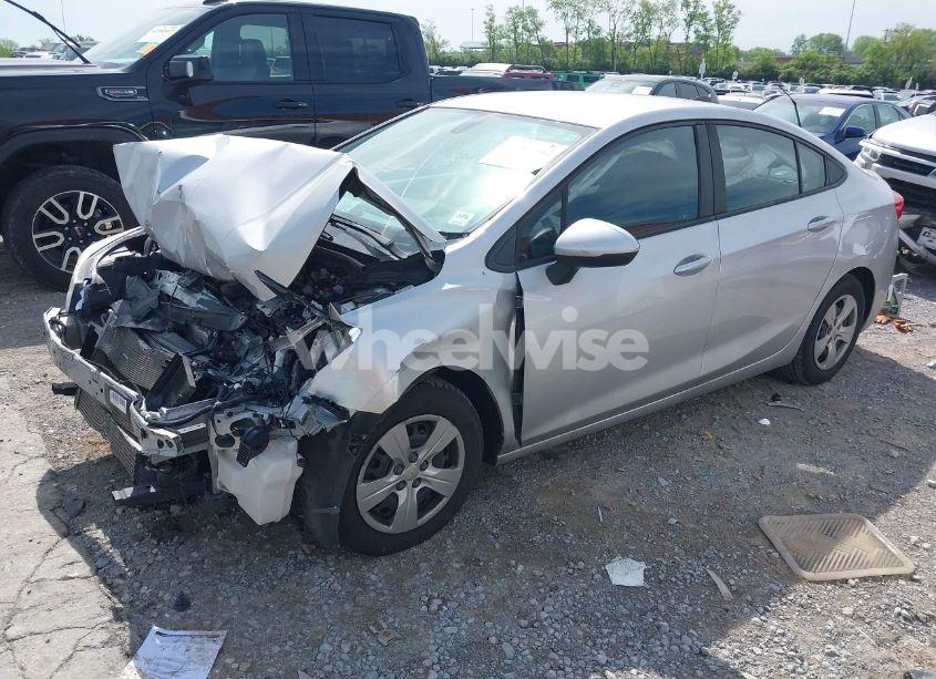 Photo 2 of 2017 Chevrolet Cruze LS AUTO (VIN 1G1BC5SM5H7107196)