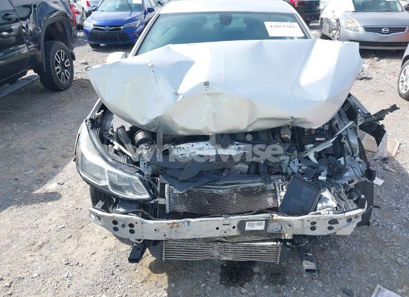 Photo 6 of 2017 Chevrolet Cruze LS AUTO (VIN 1G1BC5SM5H7107196)