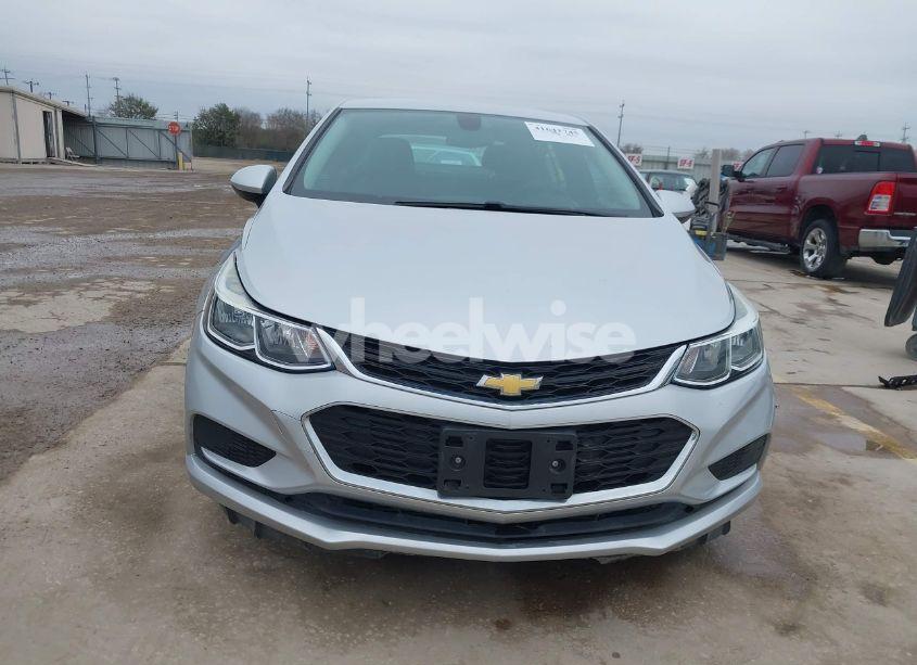 Photo 12 of 2017 Chevrolet Cruze LS AUTO (VIN 1G1BC5SM5H7121910)