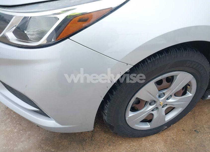 Photo 17 of 2017 Chevrolet Cruze LS AUTO (VIN 1G1BC5SM5H7121910)