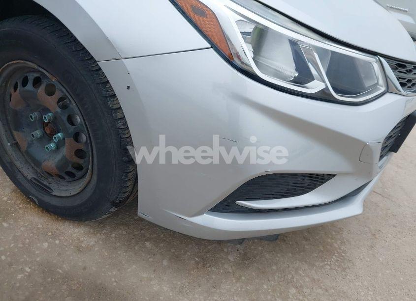 Photo 18 of 2017 Chevrolet Cruze LS AUTO (VIN 1G1BC5SM5H7121910)