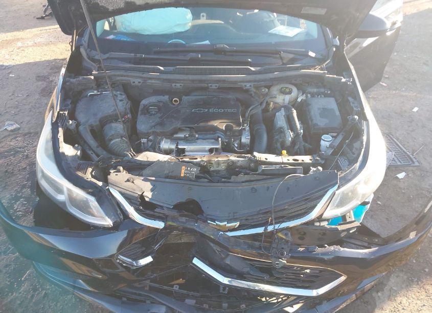 Photo 10 of 2017 Chevrolet Cruze LS AUTO (VIN 1G1BC5SM5H7124466)