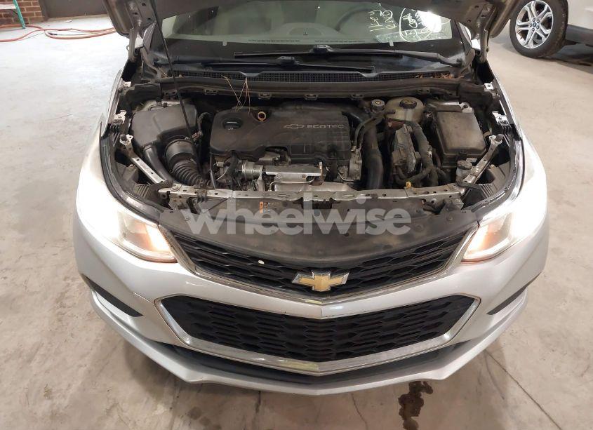 Photo 10 of 2017 Chevrolet Cruze LS AUTO (VIN 1G1BC5SM5H7134866)