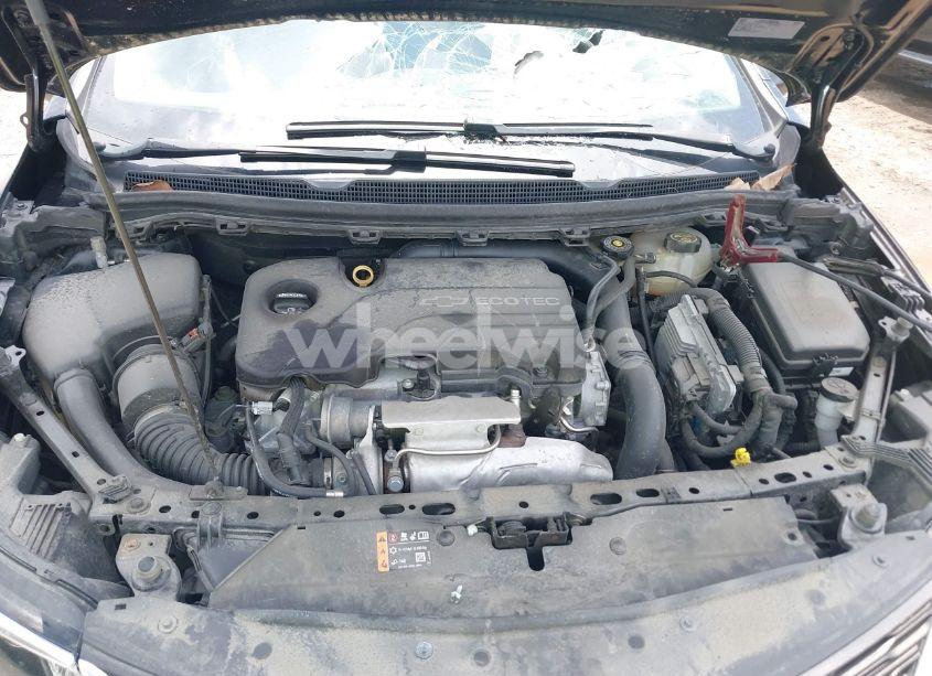 Photo 10 of 2017 Chevrolet Cruze LS AUTO (VIN 1G1BC5SM5H7274366)