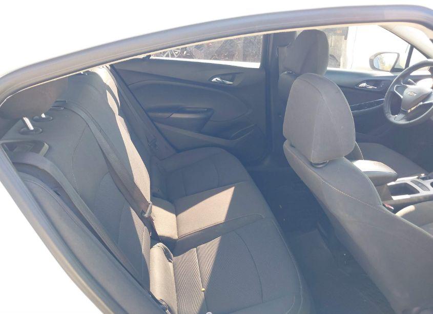 Photo 8 of 2018 Chevrolet Cruze LS AUTO (VIN 1G1BC5SM5J7103591)