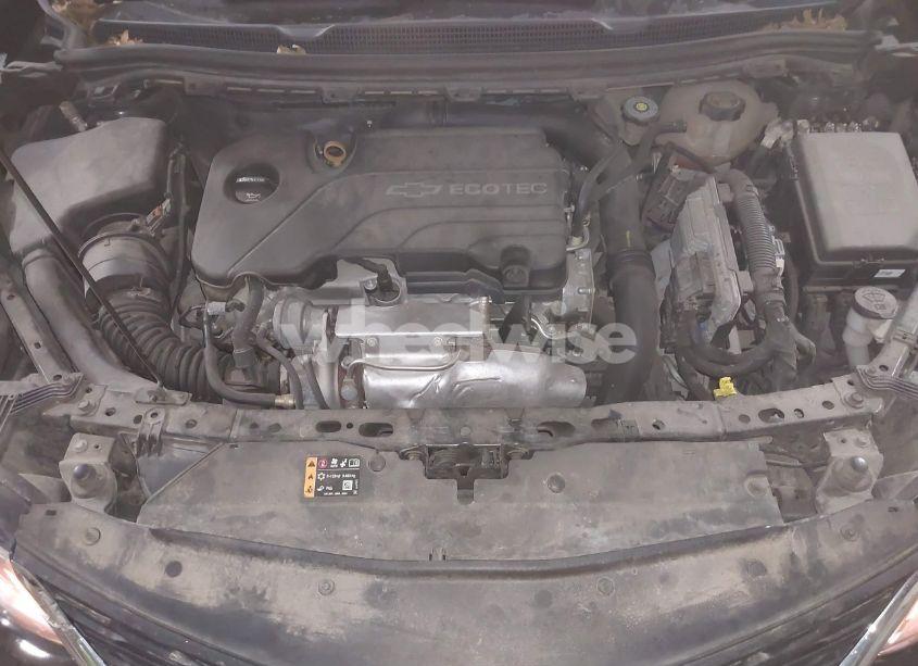 Photo 10 of 2018 Chevrolet Cruze LS AUTO (VIN 1G1BC5SM5J7126109)