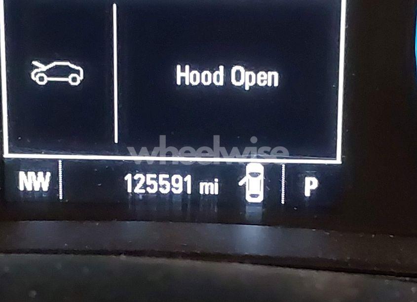 Photo 15 of 2018 Chevrolet Cruze LS AUTO (VIN 1G1BC5SM5J7126109)