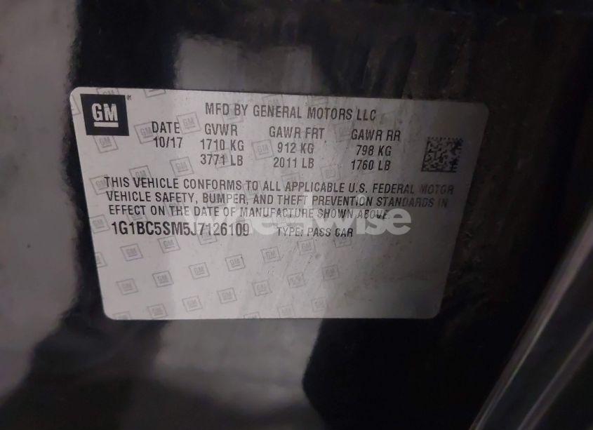 Photo 9 of 2018 Chevrolet Cruze LS AUTO (VIN 1G1BC5SM5J7126109)