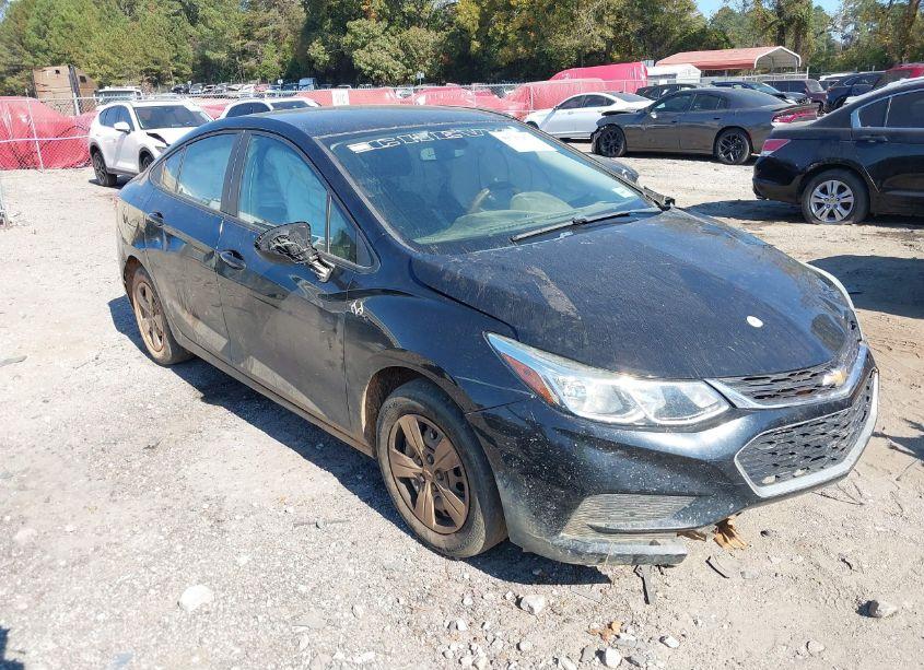 2018 Chevrolet Cruze LS AUTO (VIN 1G1BC5SM5J7148885) main photo