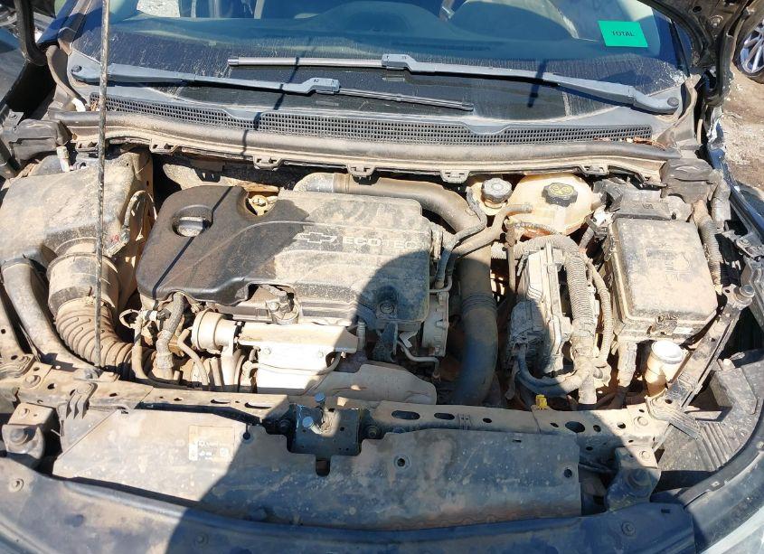 Photo 10 of 2018 Chevrolet Cruze LS AUTO (VIN 1G1BC5SM5J7148885)