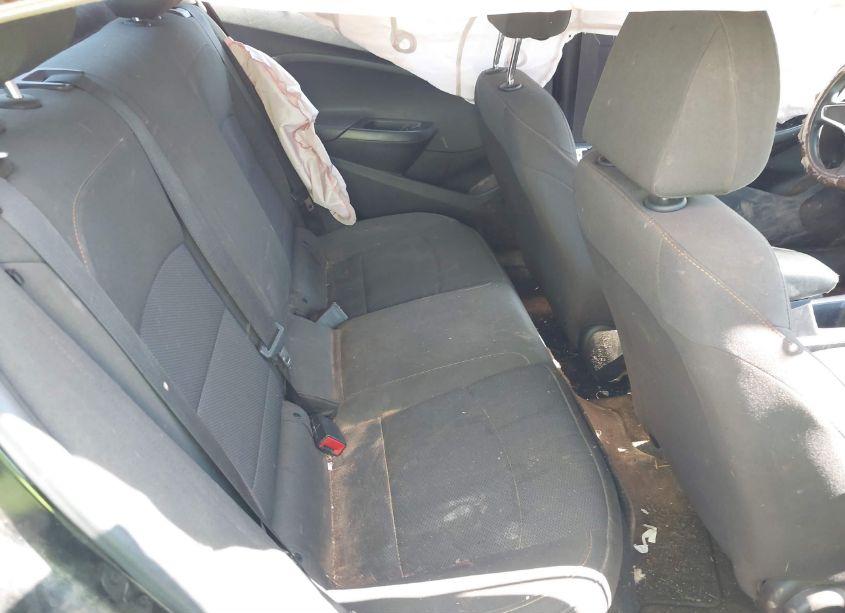 Photo 8 of 2018 Chevrolet Cruze LS AUTO (VIN 1G1BC5SM5J7148885)