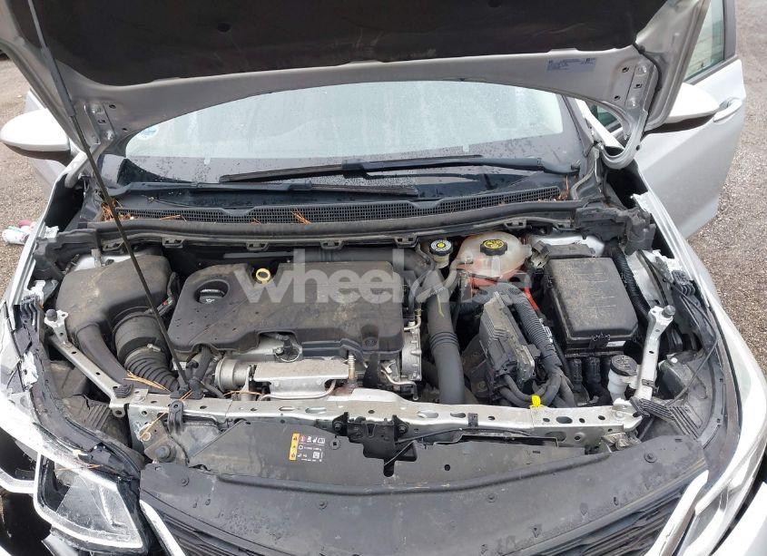 Photo 10 of 2018 Chevrolet Cruze LS AUTO (VIN 1G1BC5SM5J7202671)