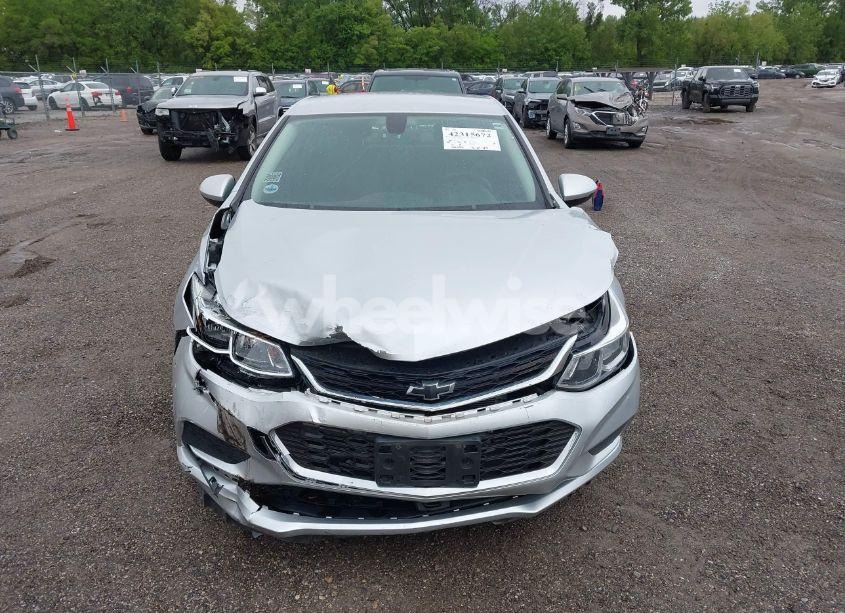Photo 12 of 2018 Chevrolet Cruze LS AUTO (VIN 1G1BC5SM5J7202671)