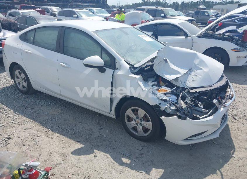 2018 Chevrolet Cruze LS AUTO (VIN 1G1BC5SM5J7209572) main photo