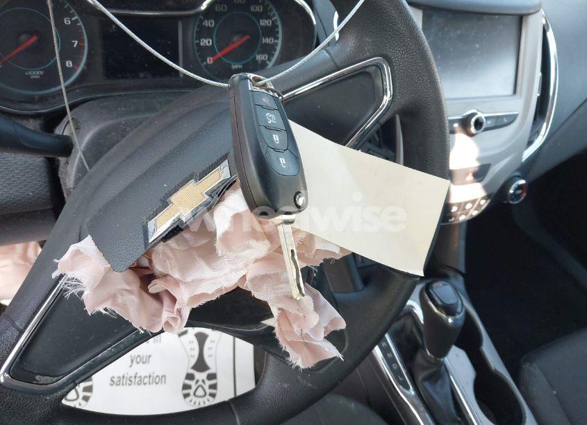 Photo 11 of 2018 Chevrolet Cruze LS AUTO (VIN 1G1BC5SM5J7247318)