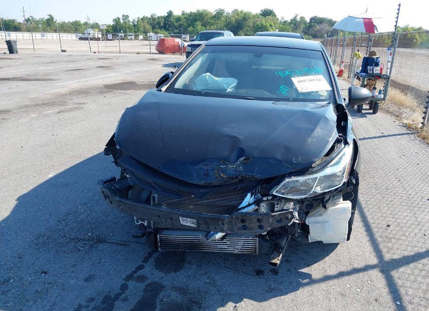 Photo 12 of 2019 Chevrolet Cruze LS (VIN 1G1BC5SM5K7108985)