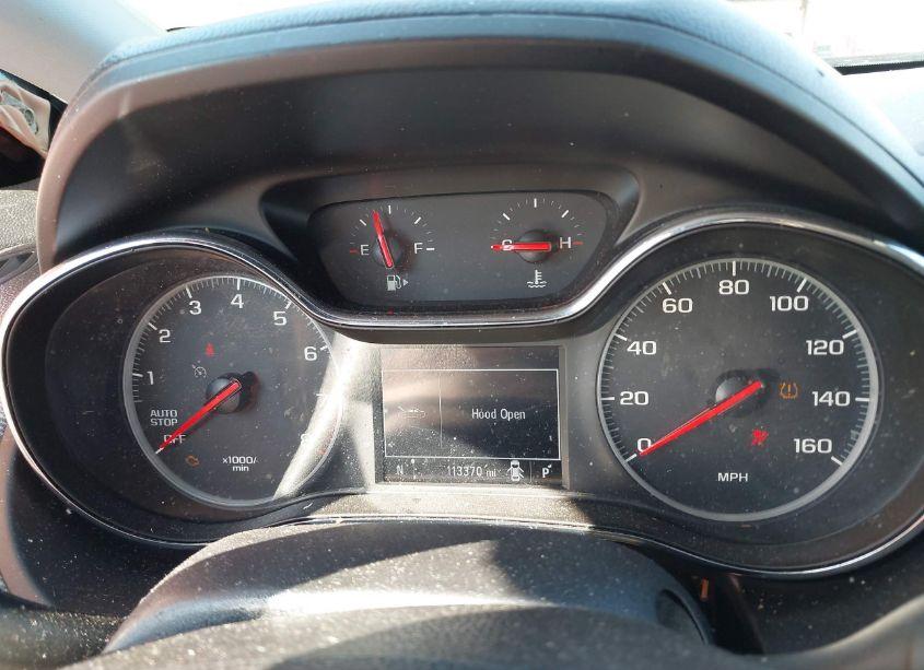 Photo 15 of 2019 Chevrolet Cruze LS (VIN 1G1BC5SM5K7108985)