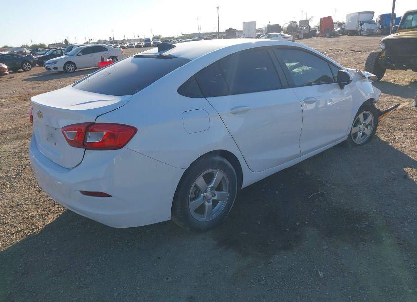 Photo 4 of 2019 Chevrolet Cruze LS (VIN 1G1BC5SM5K7112499)