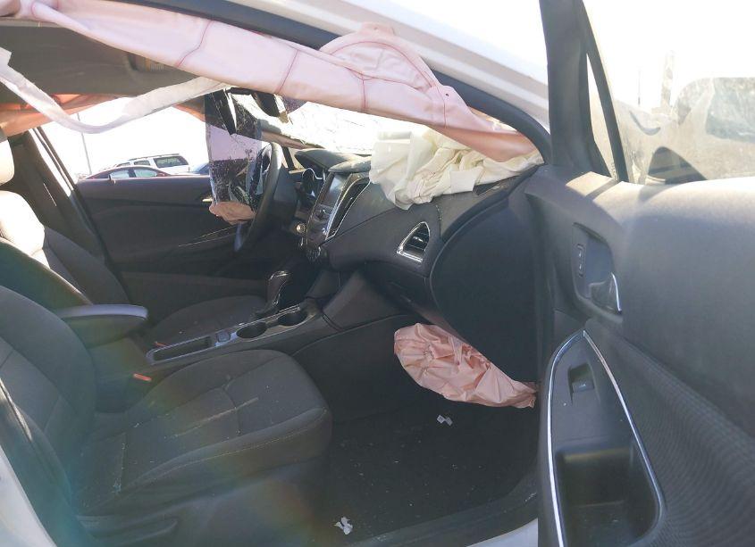 Photo 5 of 2019 Chevrolet Cruze LS (VIN 1G1BC5SM5K7112499)