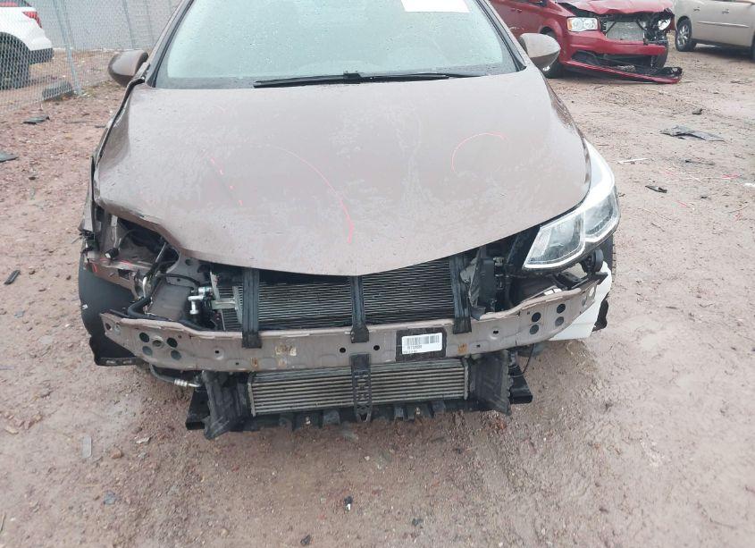 Photo 6 of 2019 Chevrolet Cruze LS (VIN 1G1BC5SM5K7134342)