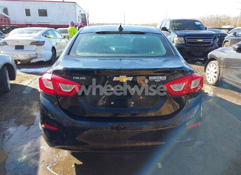 Photo 16 of 2016 Chevrolet Cruze LS AUTO (VIN 1G1BC5SM6G7248468)