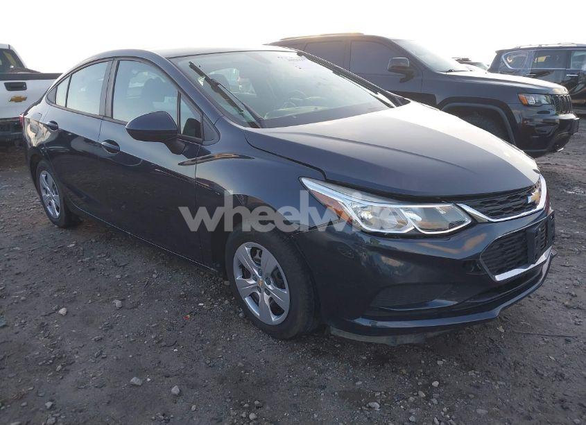 2016 Chevrolet Cruze LS AUTO (VIN 1G1BC5SM6G7255484) main photo